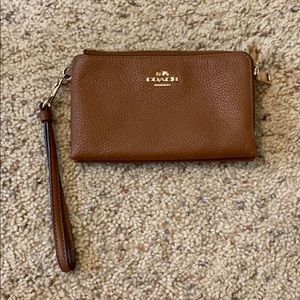 aunthentic double zip coach wristlet